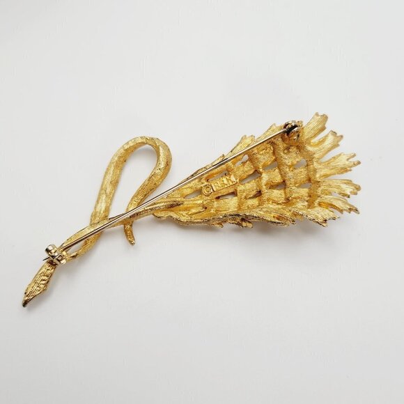 BSK Vintage Thistle Floral Wheat Pinecone Gold Tone Textured Brooch - Picture 3 of 6